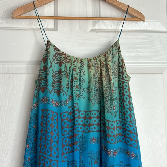 BOSTON PROPER spaghetti string handkerchief bottom dress size 6 blue Aztec print - Picture 3 of 13